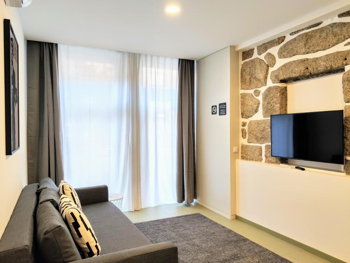 Bombarda Cinema Apartments Porto Exterior photo